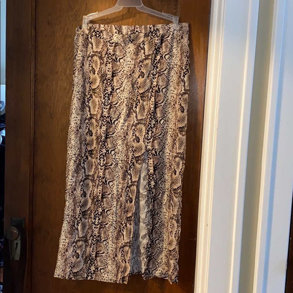 Wild Fable Maxi Skirt w/Slit Snake Skin Print